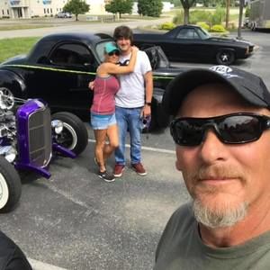 Meet your Posher, Troy